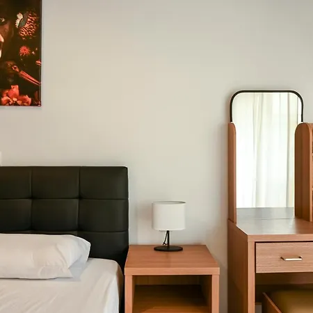Center Modern Apartment