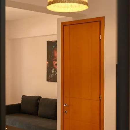 Apartment Center Modern