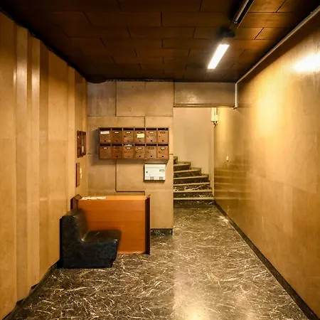 Apartment Center Modern